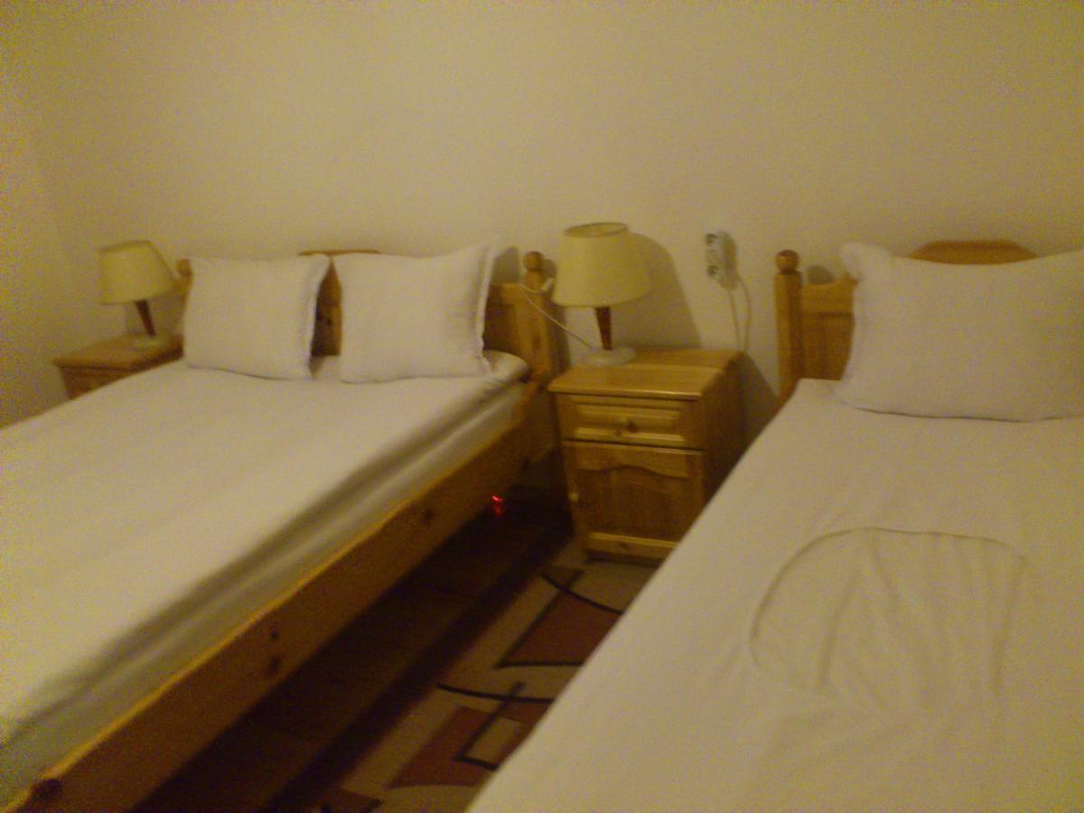 Yagodina Family Hotel Zimmer foto