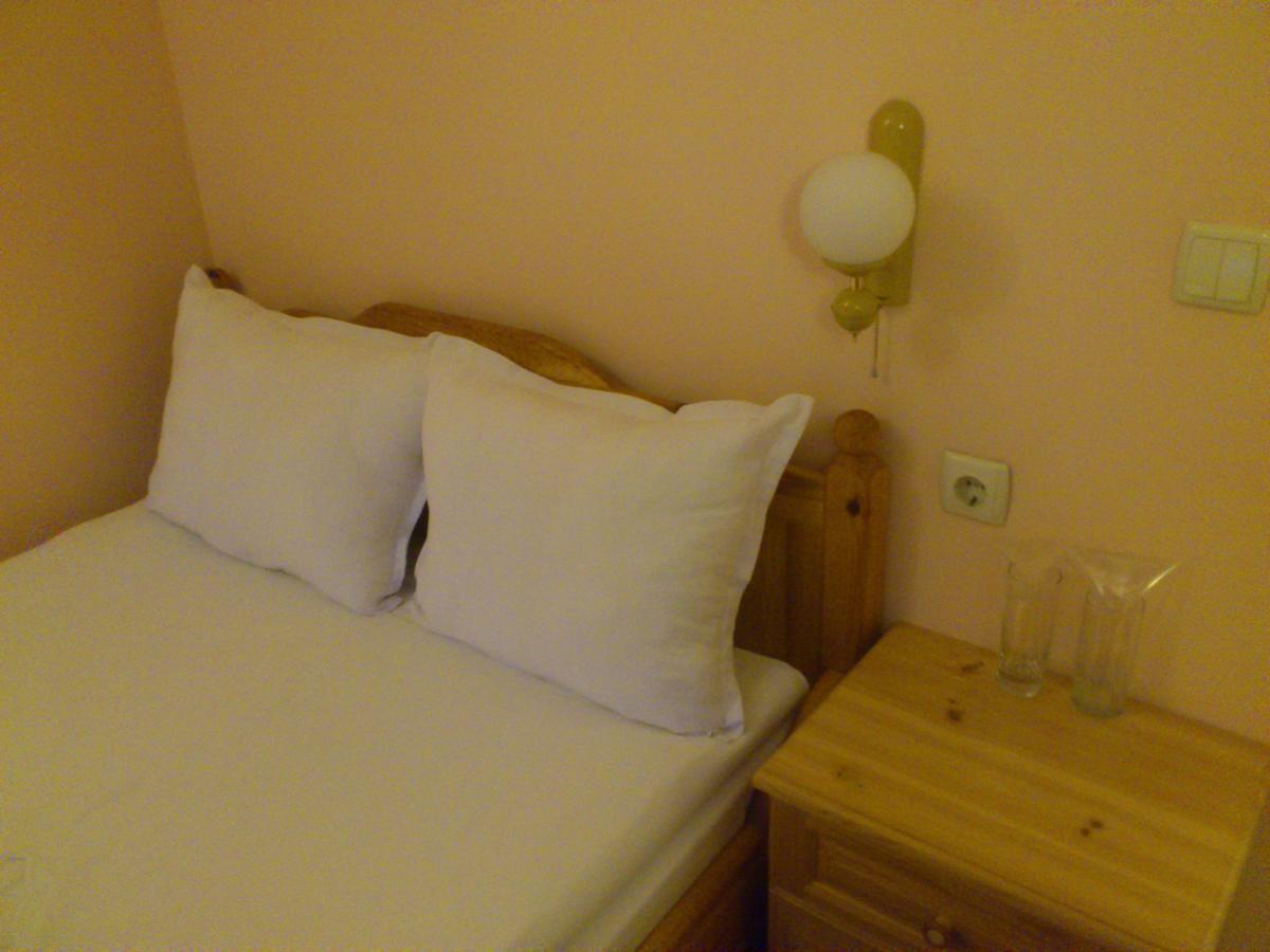 Yagodina Family Hotel Zimmer foto